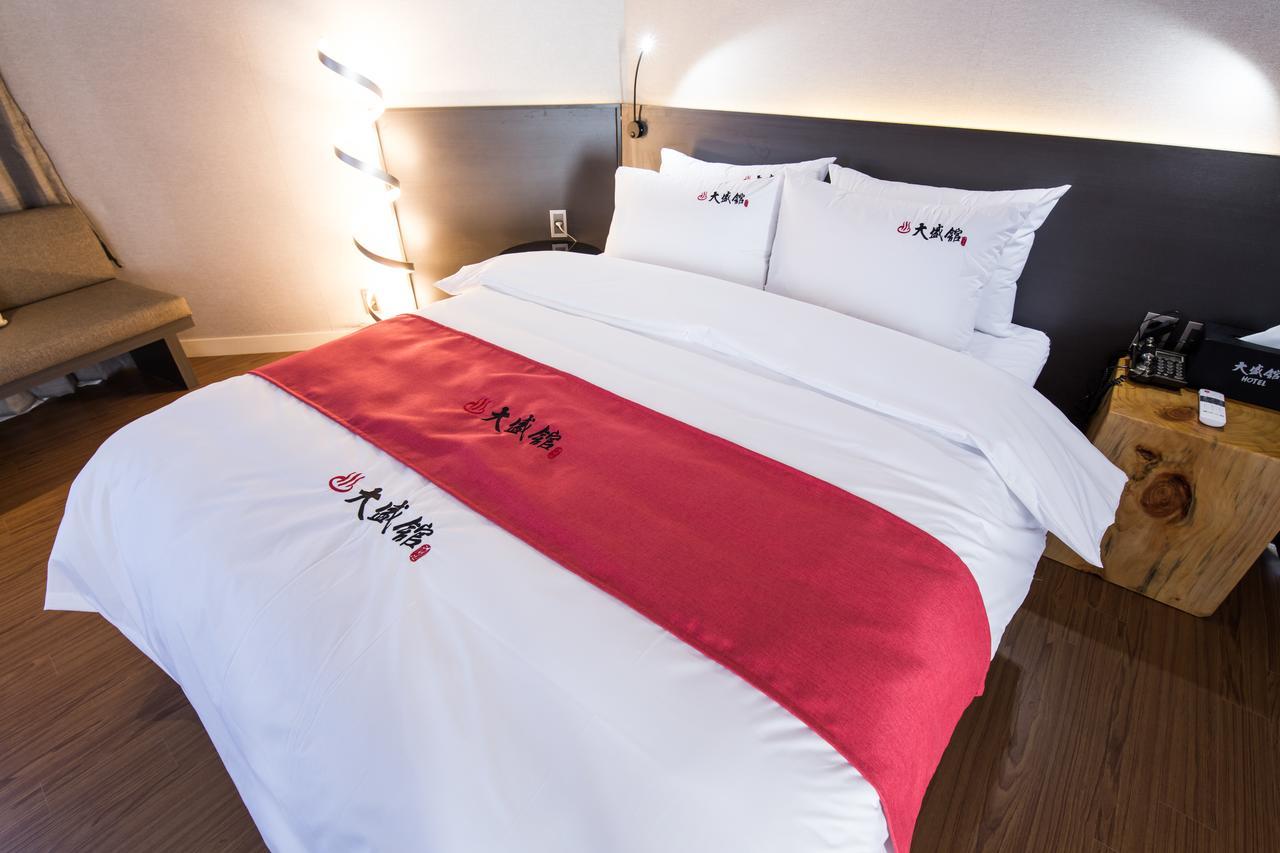 Dae Sung Kwan Hotel Busan Bagian luar foto